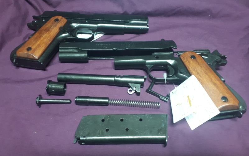 Denix field strippable 1911 Denix field strippable 1911